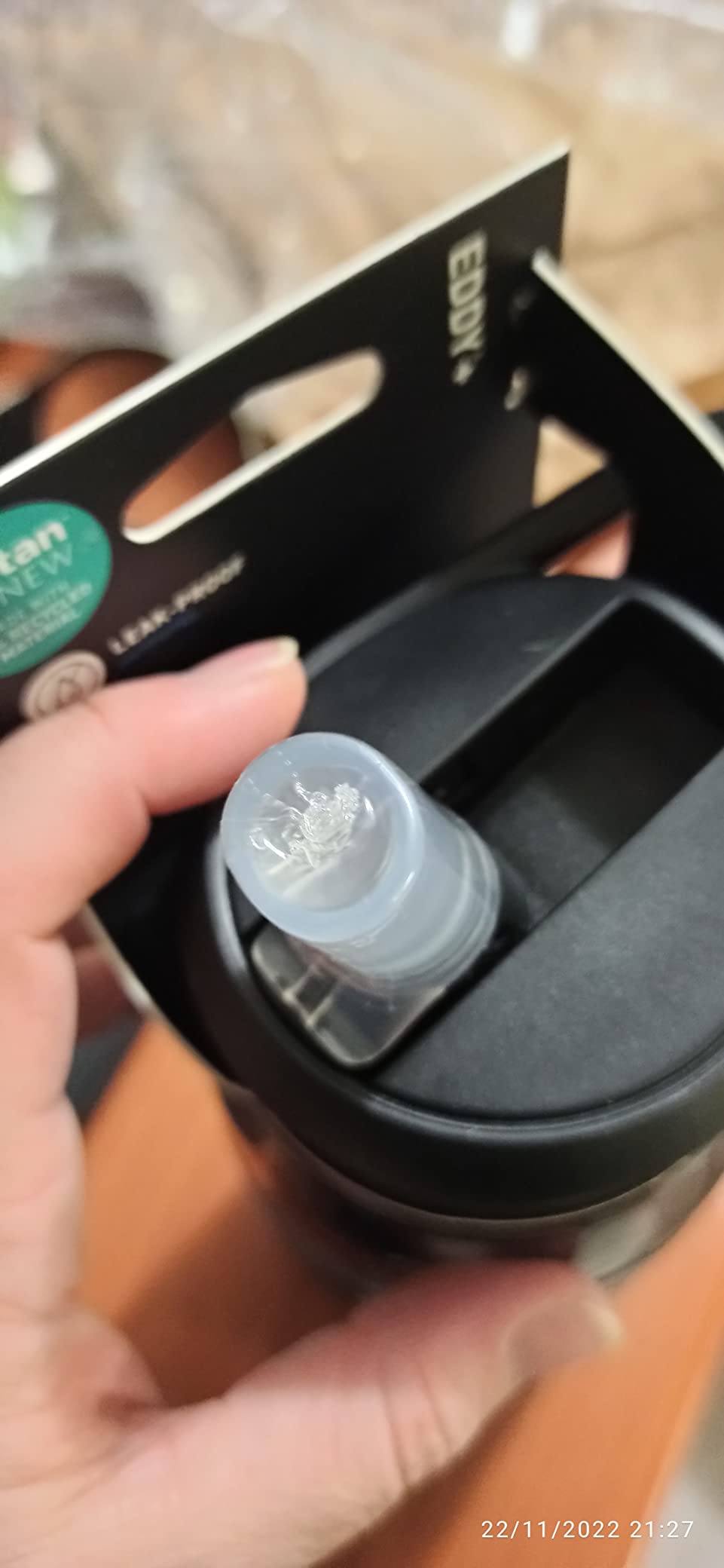 Buonissima ma cola un po' se non ben chiusa