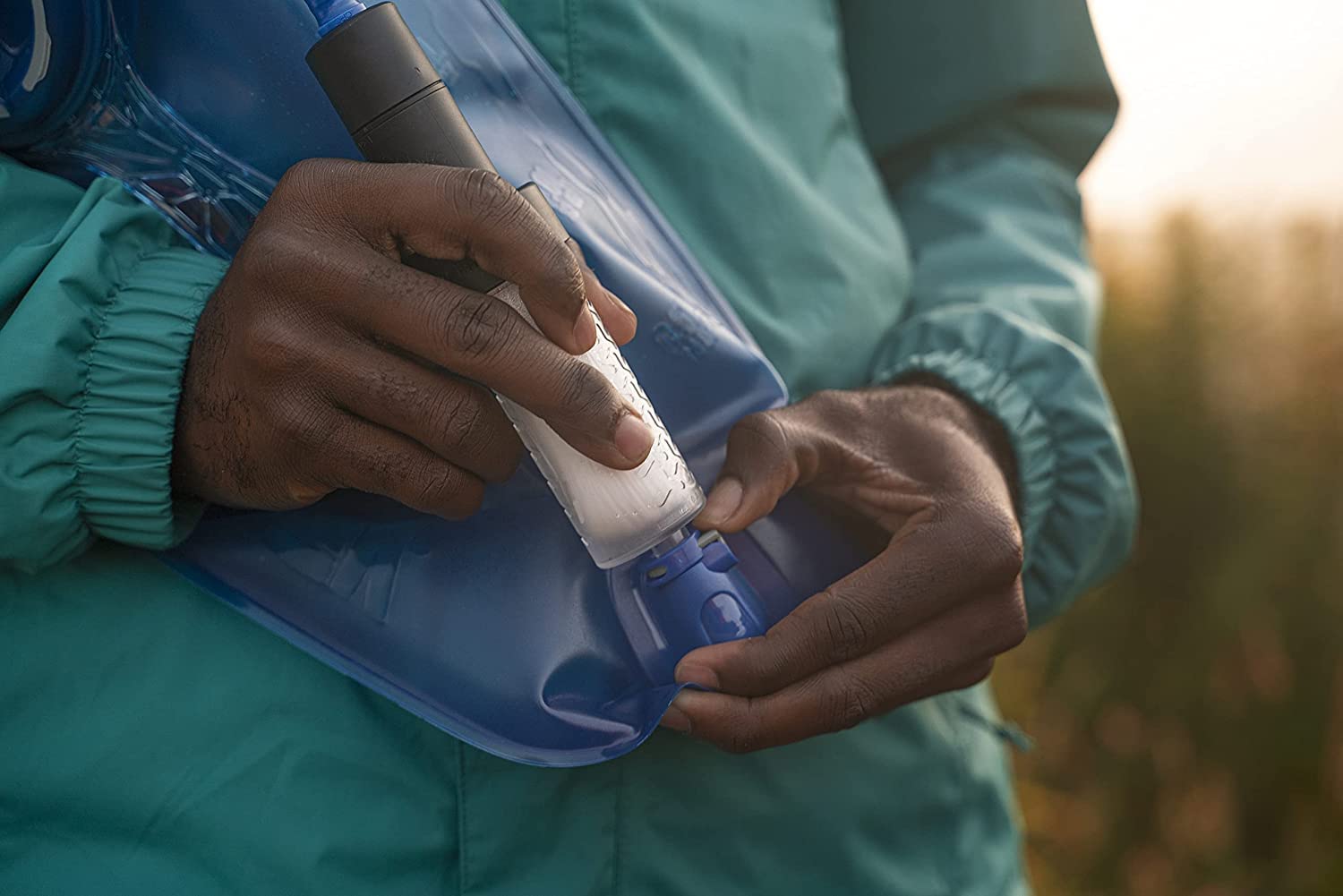 camelbak-crux-lifestraw-2l-serbatoio-di-idratazione-filtrante-con-doppia-filtraz image 2