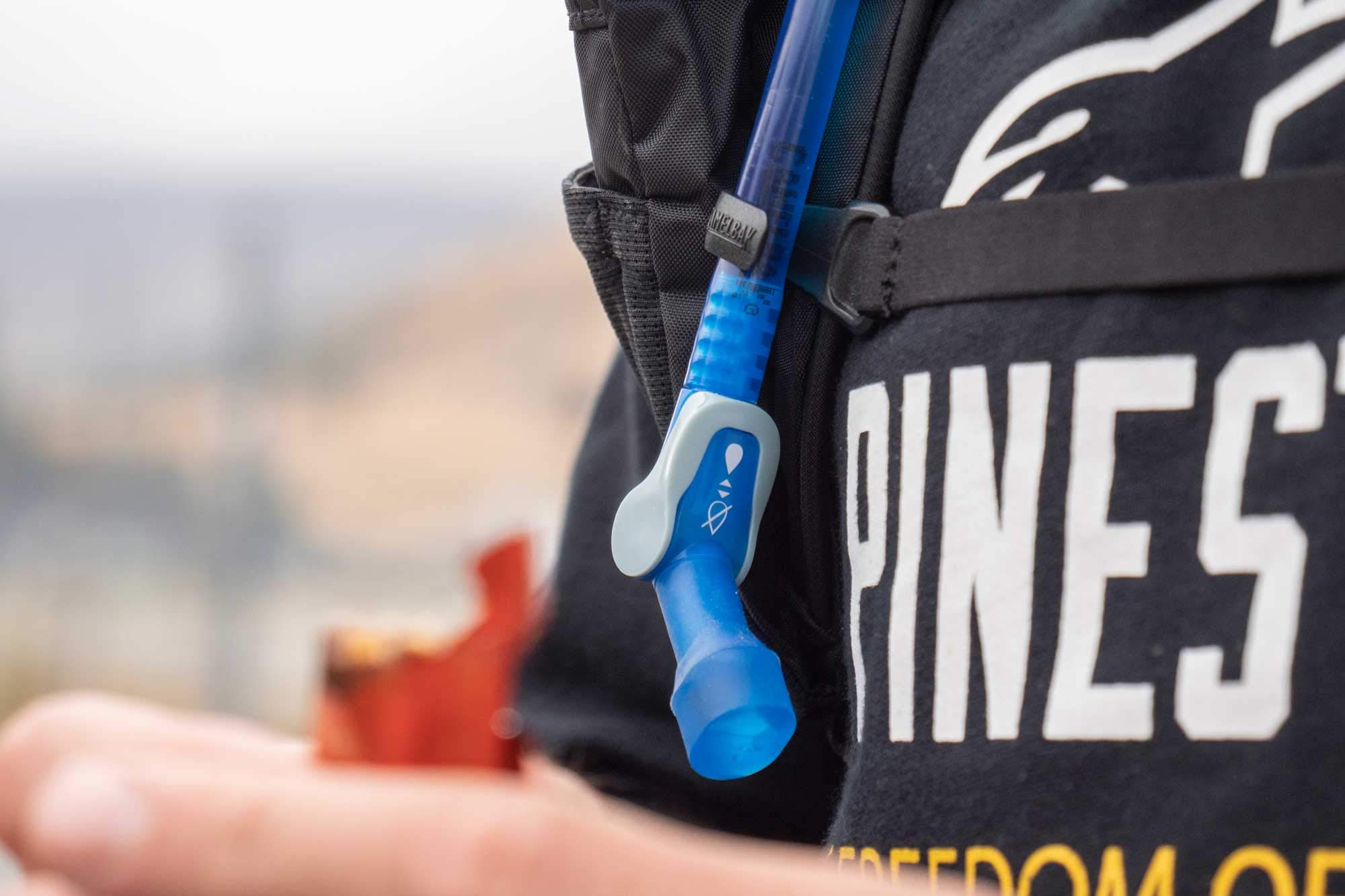 camelbak-big-bite-valve-valvola-di-ricambio-in-silicone-a-chiusura-automatica-pe image 3
