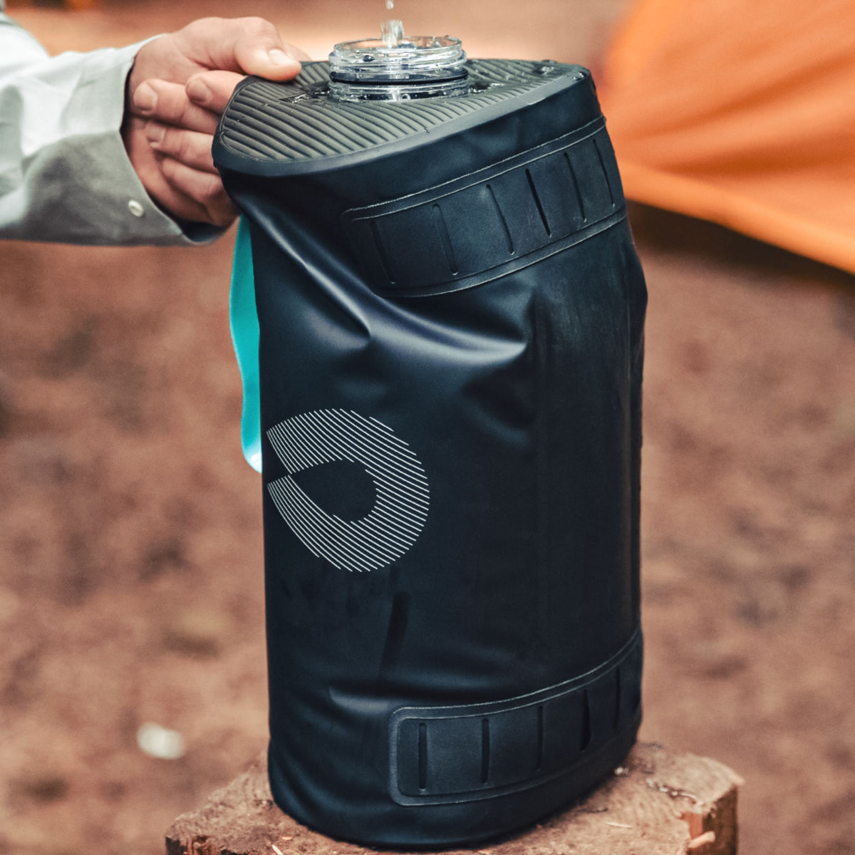 hydrapak-expedition-8l-serbatoio-d-acqua-pieghevole-per-campeggio-tappo-plug-n-p image 5